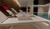 Bazén v ubytování Sport Club Residences & Spa nebo v jeho okolí