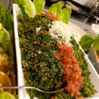 Jídlo v hotelu nebo okolí