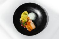 Jídlo v hotelu nebo okolí