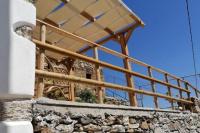 Půdorys ubytování Naxos Mountain Retreat - Tiny House Build on Rock