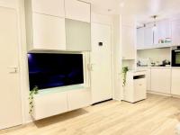 TV i/ili multimedijalni sistem u objektu Elegant appartment/secured area