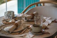 Jídlo v hotelu nebo okolí