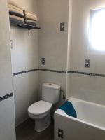 Koupelna v ubytování Spacious 1 bedroom apartment, Nerja centre 3i