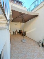 Balkon lub taras w obiekcie Meressa Nina&Leo Studio Apartments