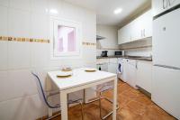 Půdorys ubytování Plaza España I calle Isabel la Católica 3BR 2BH