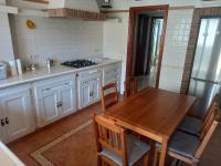 Piso Centrico 1.5km Playa con gran terraza +vistasにあるキッチンまたは簡易キッチン