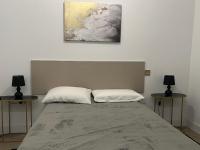 Postel nebo postele na pokoji v ubytování Luxury10 Loft plaza mayor nooo