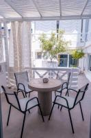 Plán poschodí v ubytovaní Milos Bay Suites