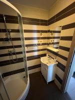 Kúpeľňa v ubytovaní APARTMENTS KING 2