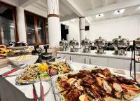 Jídlo v penzionu nebo okolí