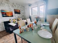 Posedenie v ubytovaní APARTMANI NADA MUSTAPIC