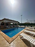 Bazén v ubytovaní VILLA PALMERA - tennis privé alebo v jeho blízkosti