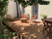 Patio alebo iná vonkajšia časť ubytovania L'Oasis de La Roquette