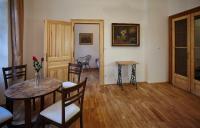 Půdorys ubytování Queen Bee apartments