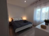 Postel nebo postele na pokoji v ubytování Apartamento Rodhes playa 2-A5