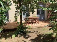 Vonkajšia záhrada v ubytovaní L'Oasis de La Roquette