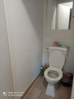 Koupelna v ubytov&aacute;n&iacute; BEE COOL 75 m2 Le Verdon