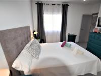 Postel nebo postele na pokoji v ubytování Apartament Gina a 3 kms d Lloret de mar