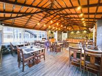 Restaurace v ubytování Le Yercaud