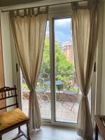A balcony or terrace at Valla18 Guesthouse