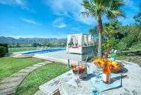 Bazén v ubytování Owl Booking Villa Siquier - Luxury Retreat with Mountain Views nebo v jeho okolí
