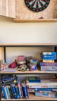 ホテルにある図書室