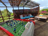 Tenis stołowy w obiekcie Le Cosy Occitan villa chaleureuse indépendante baignoire terrasse jardin lub pobliżu