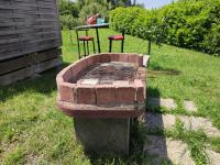 Ogród w obiekcie Le Cosy Occitan villa chaleureuse indépendante baignoire terrasse jardin