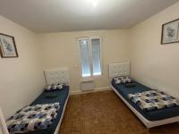 Posteľ alebo postele v izbe v ubytovaní Best holliday Home for family newly renovated
