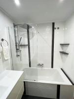 Kúpeľňa v ubytovaní Penthouse & Jacuzzi With Sea Views In Costa Blanca