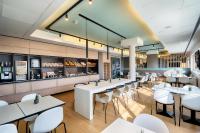 Reštaurácia alebo iné gastronomické zariadenie v ubytovaní B&B Hotel Salzburg-Nord
