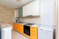 Kuchyň nebo kuchyňský kout v ubytování Apartments Mario
