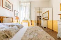 Posteľ alebo postele v izbe v ubytovaní Cozy and Chic Suite near Campo de Fiori