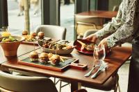 Comida en el hotel o alrededores