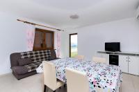 TV a/nebo společenská místnost v ubytování Apartments Mario