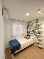 Postel nebo postele na pokoji v ubytování Holidays2Malaga Lebrija 3 bedroom & Terrace & Parking & Smart TV