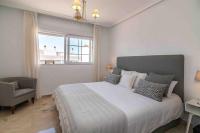Postel nebo postele na pokoji v ubytování Spectacular Two Floor Penthouse Marbella City Centre