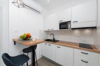 Apartment Ivanにあるキッチンまたは簡易キッチン