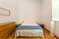 Posteľ alebo postele v izbe v ubytovaní mondello sea view beach apartment