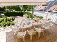 Balkón alebo terasa v ubytovaní Holiday Home Lago by Interhome
