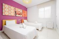 Postel nebo postele na pokoji v ubytování Puerto Banús, Edificio Tembo, 2 bedroom apartment, parking and pool