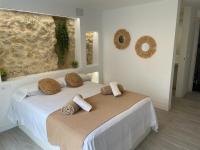 Postel nebo postele na pokoji v ubytování Ereta Rooms Habitaciones baño privado