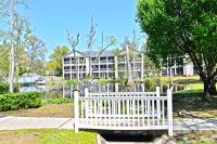 Ein Garten an der Unterkunft All New Luxury Beach Retreat 1 Mile to Beach w Pool