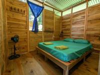 Arboura Eco Cabinsにあるベッド