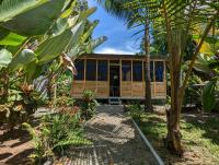 Arboura Eco Cabinsにある庭