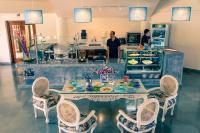 Jídlo v hotelu nebo okolí