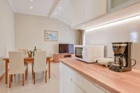 Kuchyňa alebo kuchynka v ubytovaní Luxury Apartments Villa Tunera