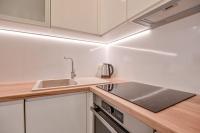 Kuchyňa alebo kuchynka v ubytovaní Luxury Apartments Villa Tunera