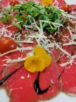 Jídlo v penzionu – hostince nebo okolí