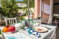 Jedlo v ubytovaní bed & breakfast alebo blízkom okolí